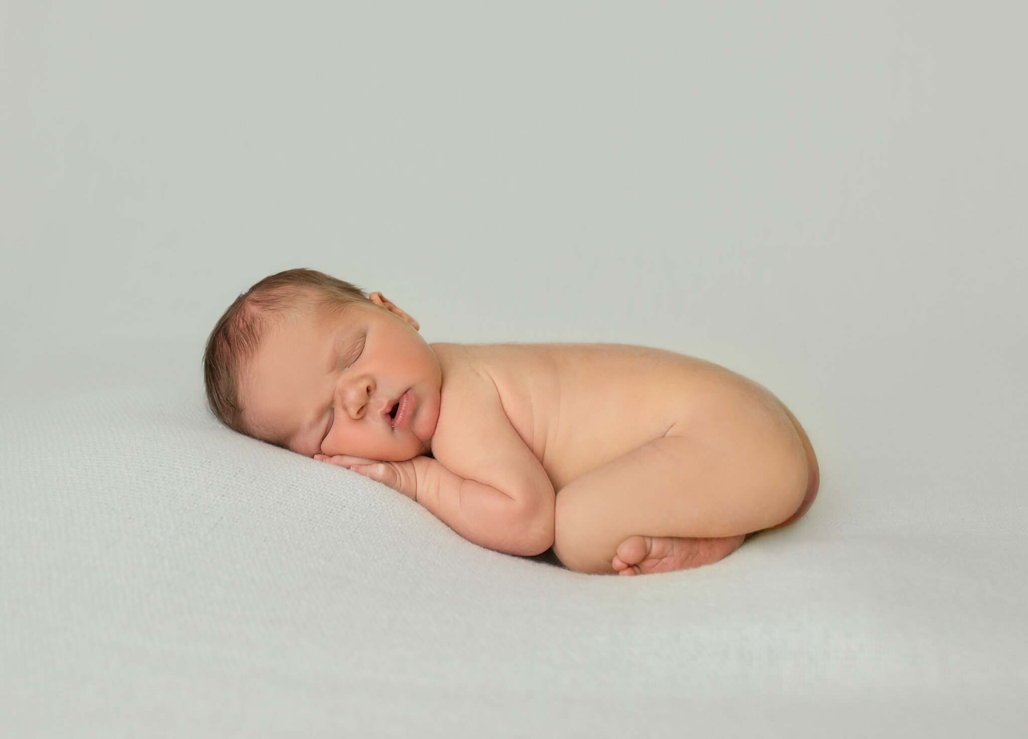 Newborn PHotographer Asheville.jpg