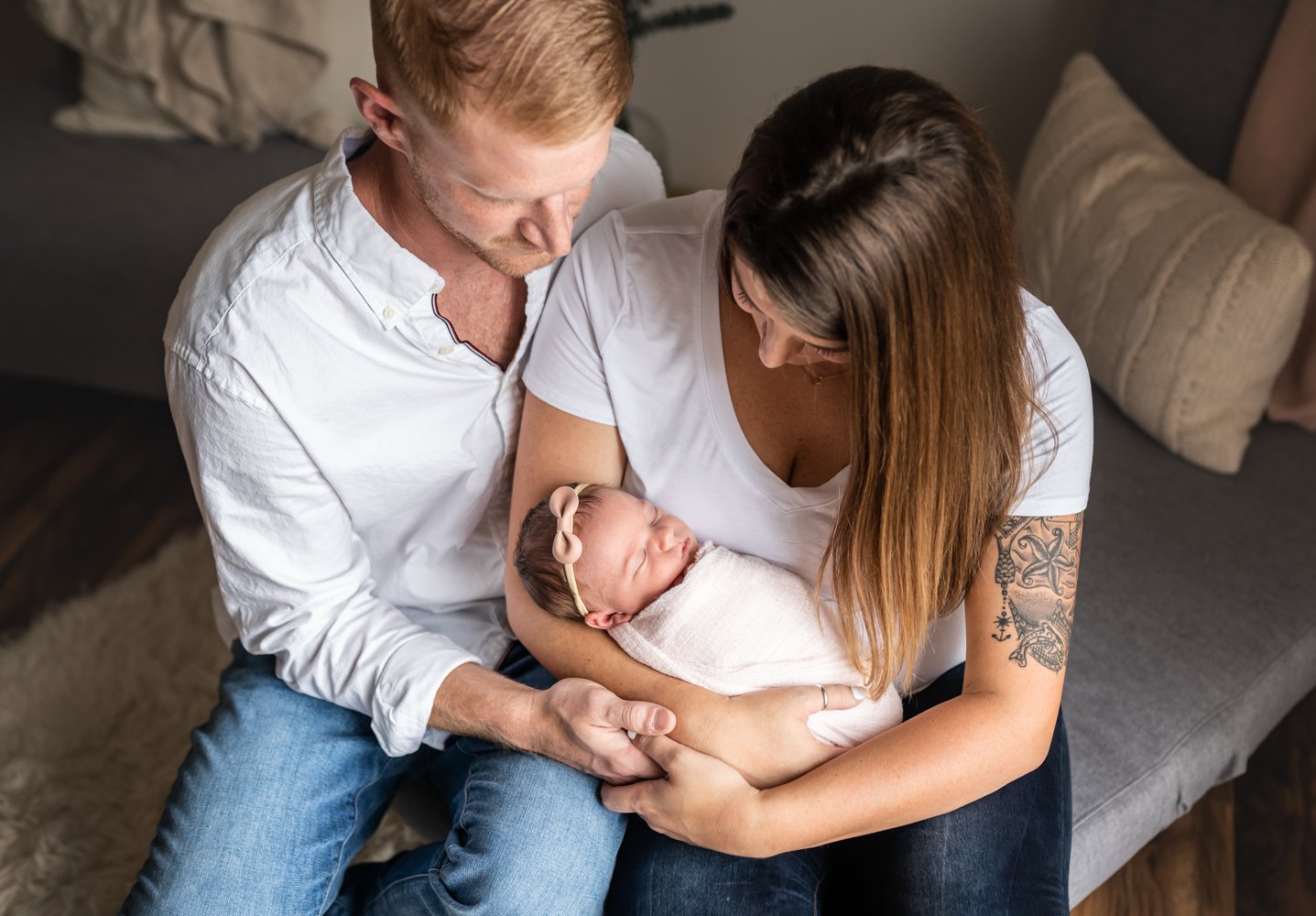 family with newborn baby newborn photographer in Asheville