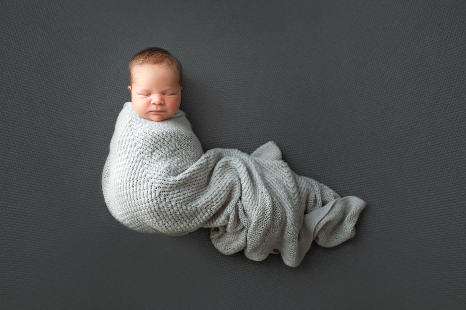 best asheville newborn photographer.jpg